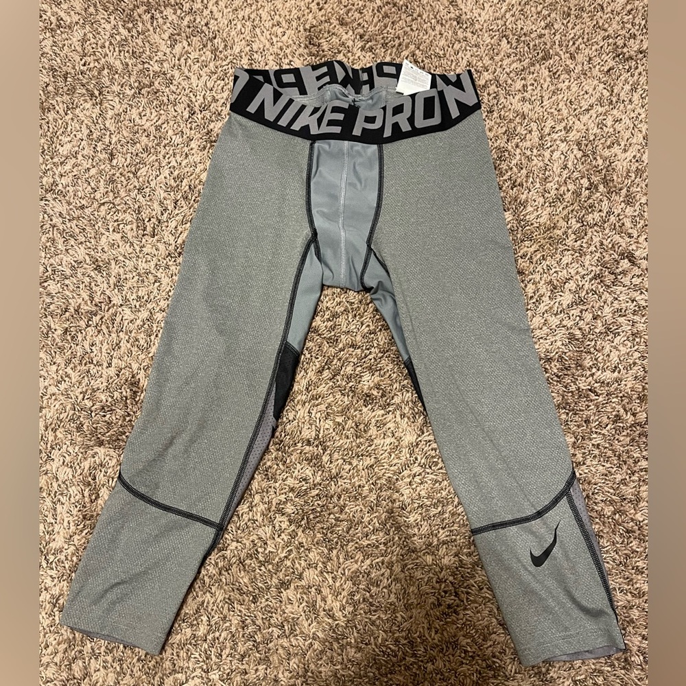 Nike Pro Combat Sports compression pants 3/4 Length